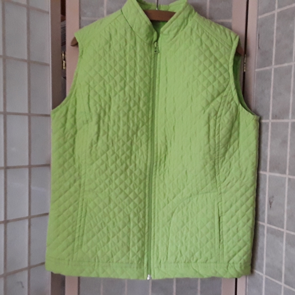Women's quilted vest by Casual Options size M